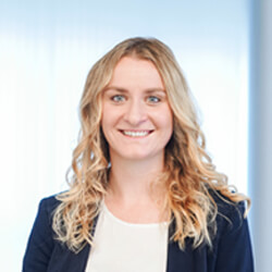 Portrait-Martina-Bauer